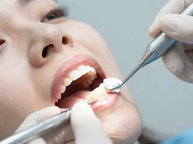 Jak broušení zubů může pomoci snížit citlivost zubů